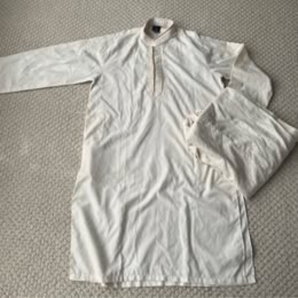 Gently used super soft Boys cream Kameez and shalwar set for 9-11 years old boy